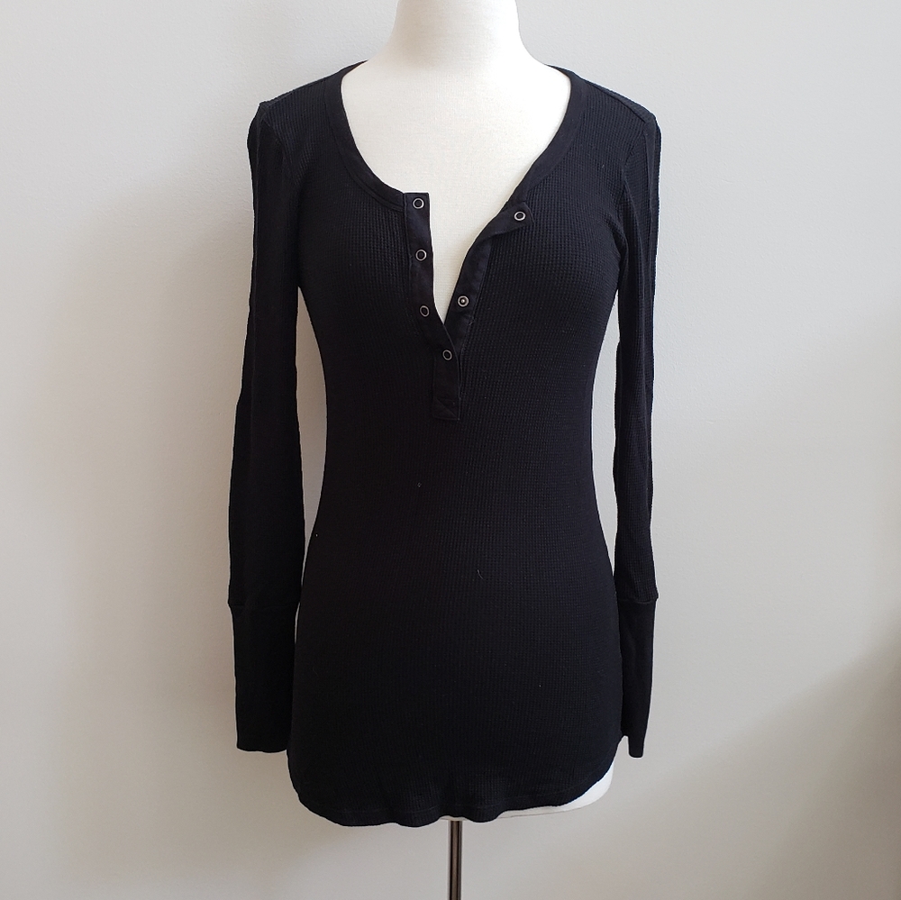 Splendid Fitted Henley Tee